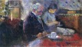 à la table basse 1883 Edvard Munch